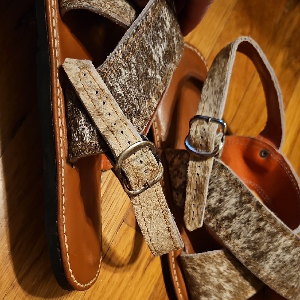 Cowhide Leather Sandles Approx Size 11 - Picture 8 of 14